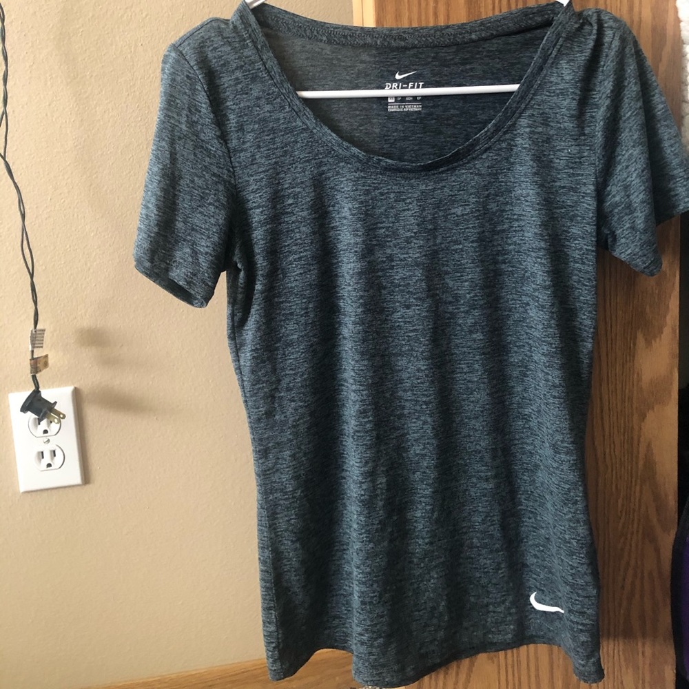 nike dri fit top